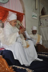 Moharram ul-Haraam: Saiyedna saheb (tus) on Takht-e-Taiyebi